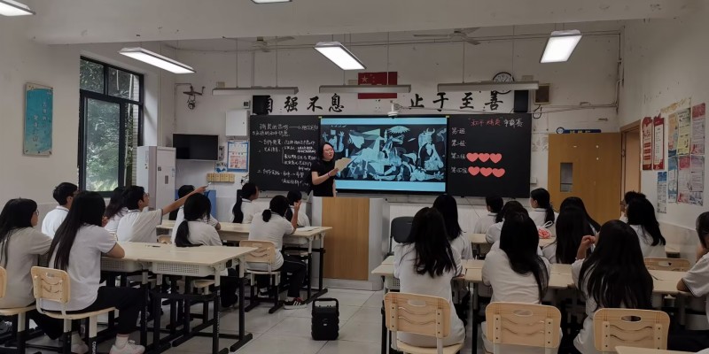 【精粹.师道】赛课砺师能 课堂焕新光